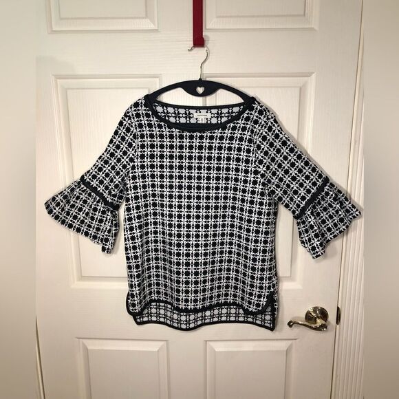 Max Studio blouse  - Picture 1 of 7